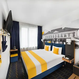 *** Hotel D8 Maďarsko