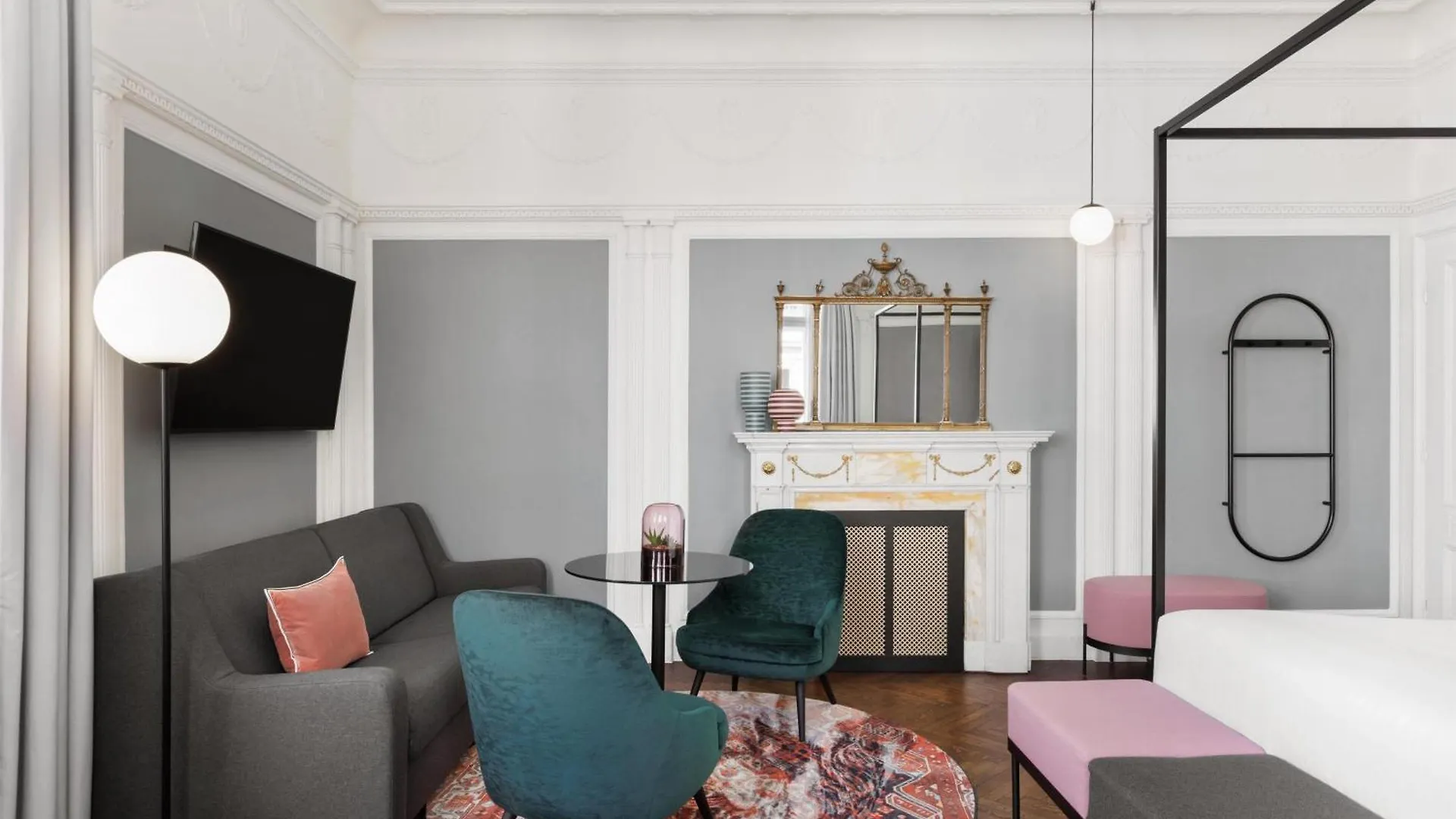 Hotel Astoria Vienna, Curio Collection By Hilton