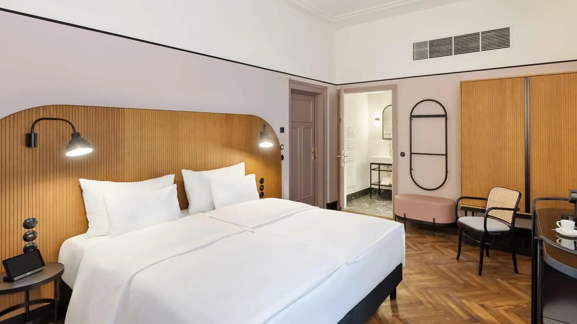 Hotel Astoria Vienna, Curio Collection By Hilton Austria