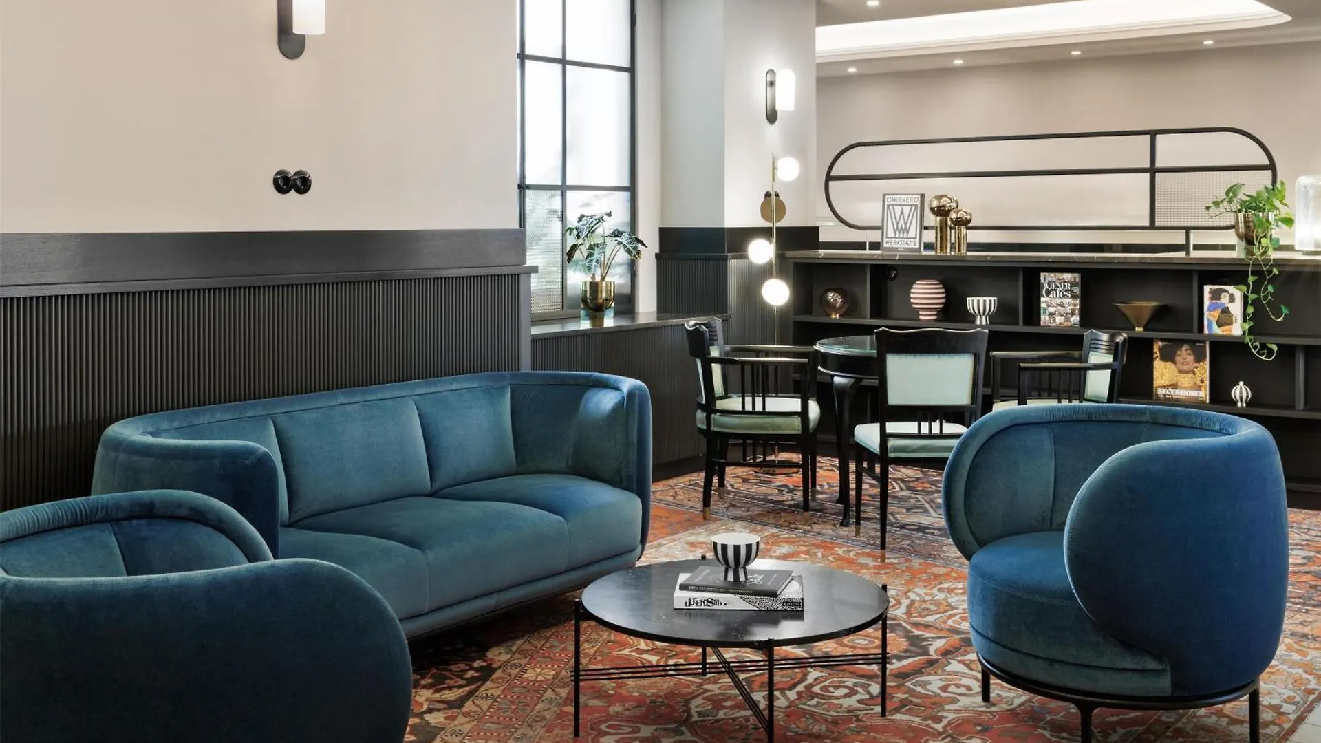 Hotel Astoria Vienna, Curio Collection By Hilton