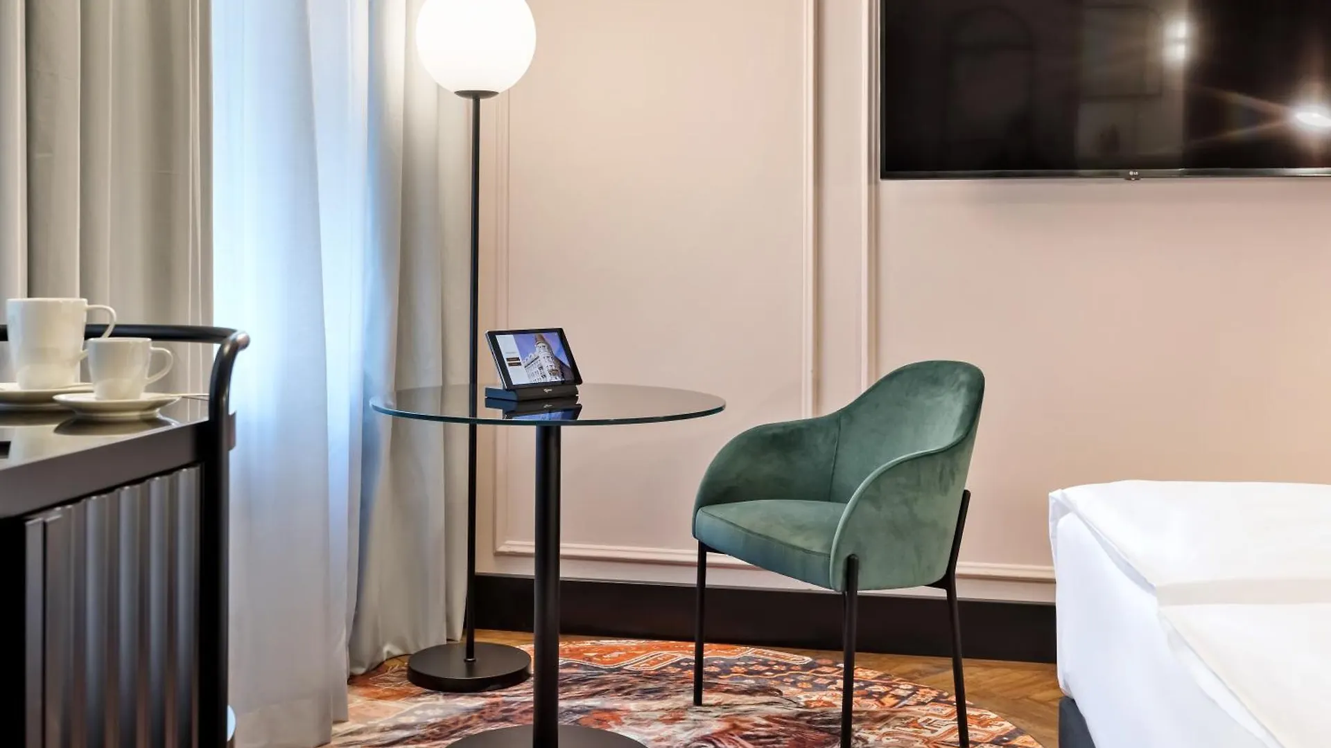 Hotel Astoria Vienna, Curio Collection By Hilton 4*, Vienna Austria