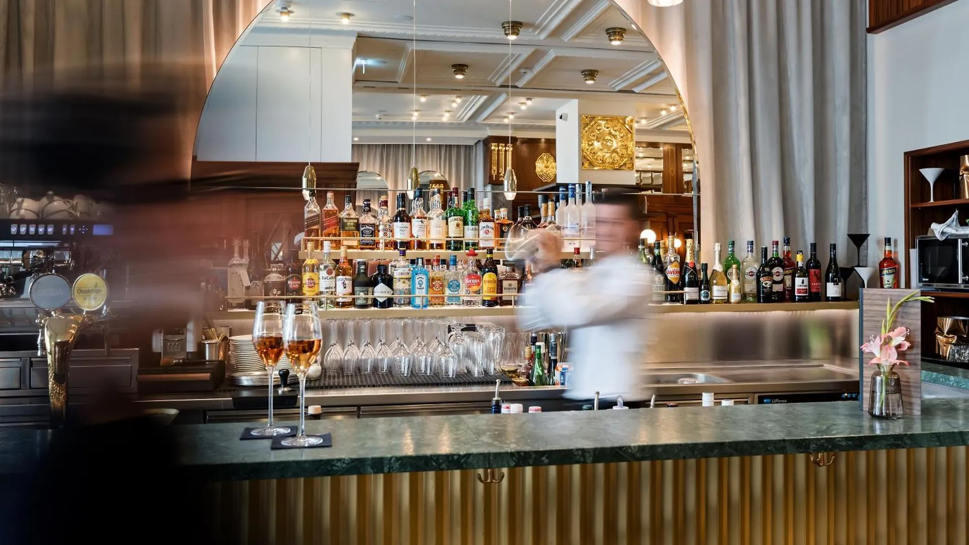 ****  Hotel Astoria Vienna, Curio Collection By Hilton Австрия