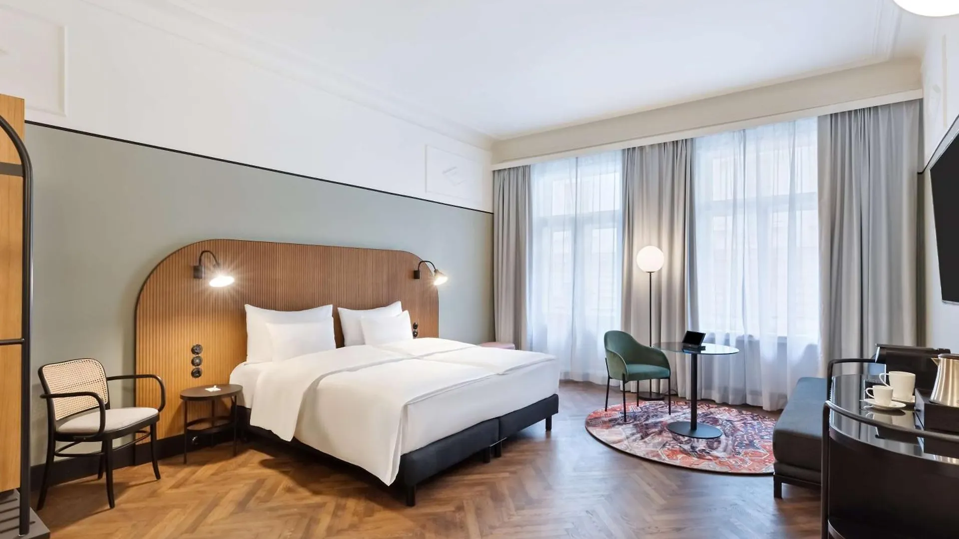 Hotel Astoria Vienna, Curio Collection By Hilton