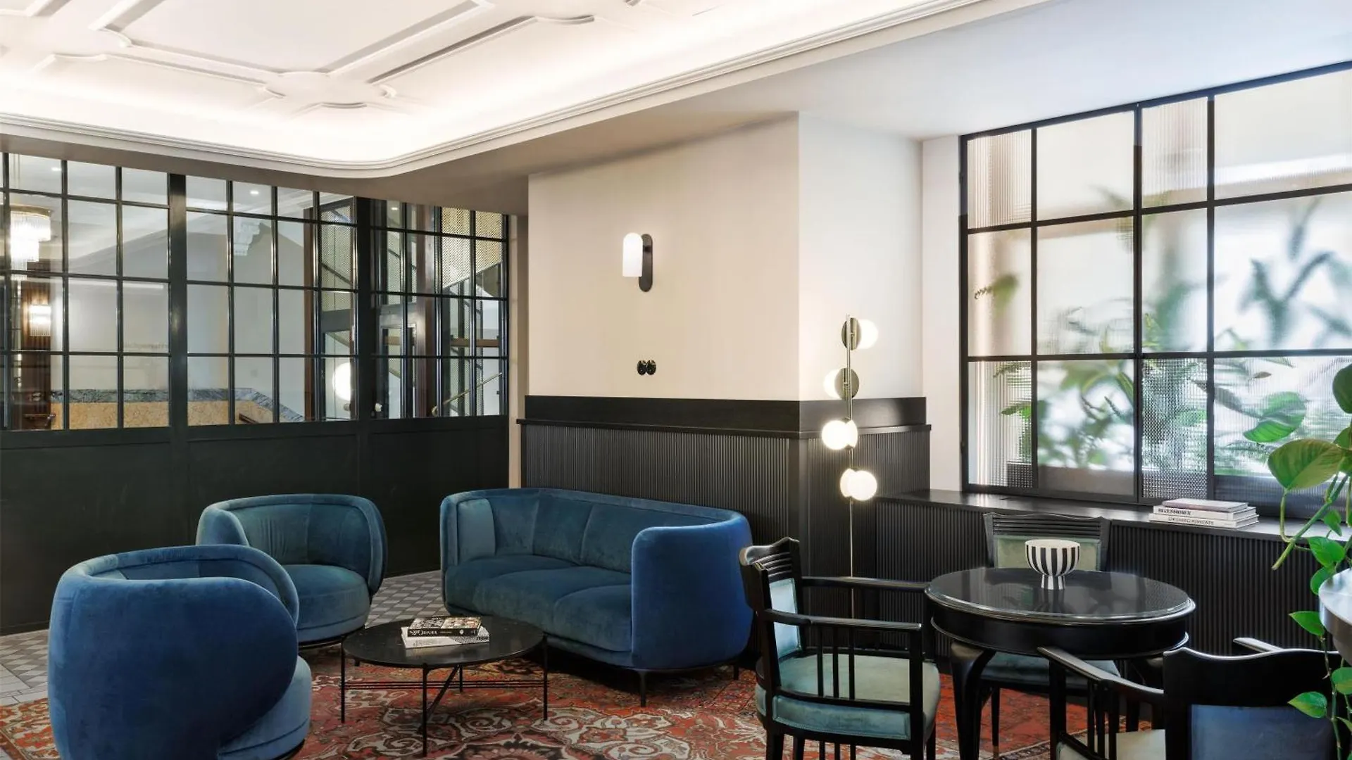 ****  Hotel Astoria Vienna, Curio Collection By Hilton Австрия