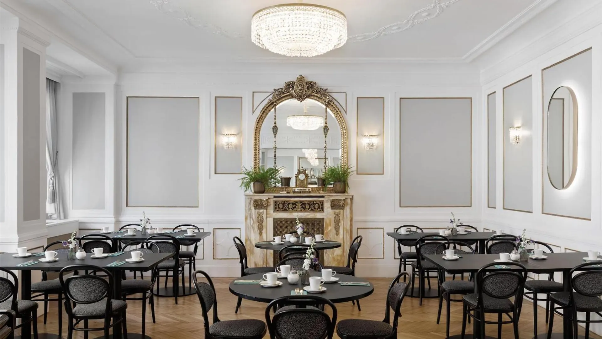 Hotel Astoria Vienna, Curio Collection By Hilton אוסטריה