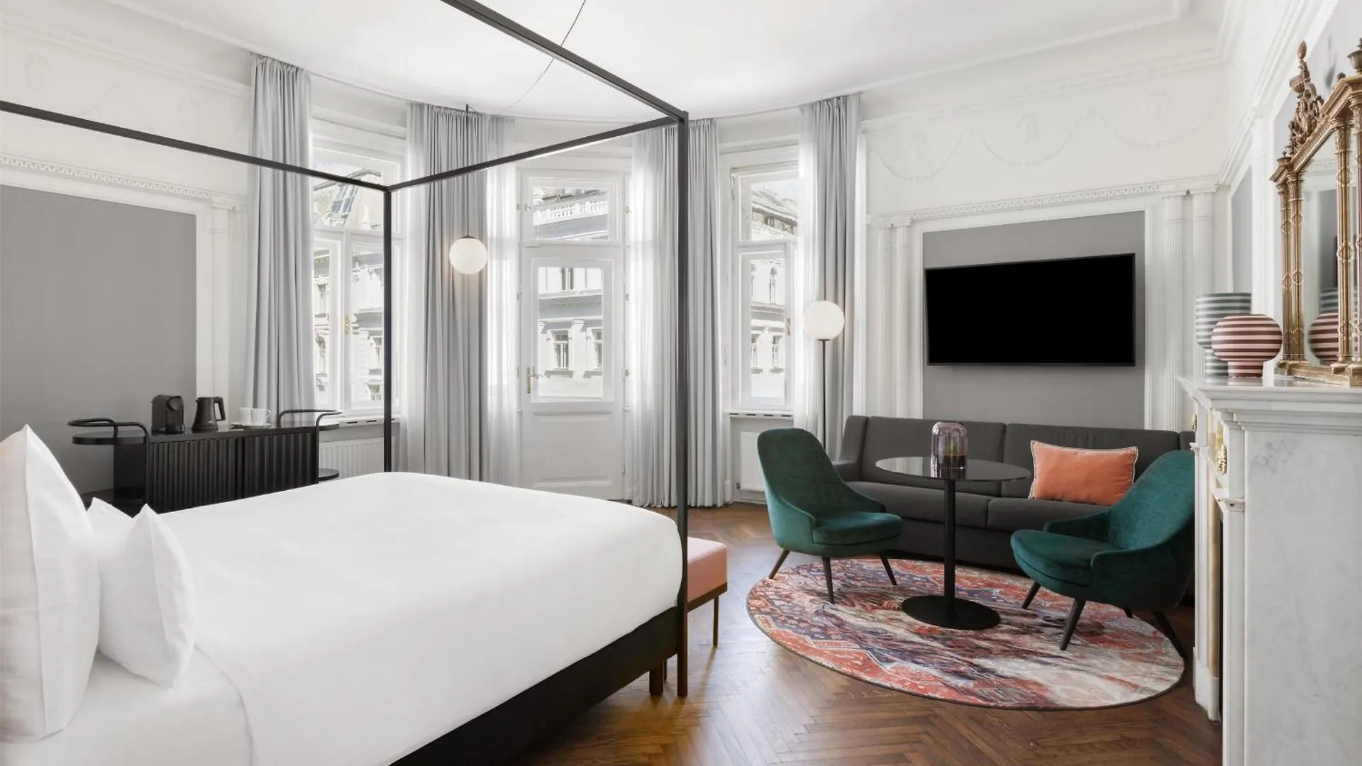 Hotel Astoria Vienna, Curio Collection By Hilton אוסטריה